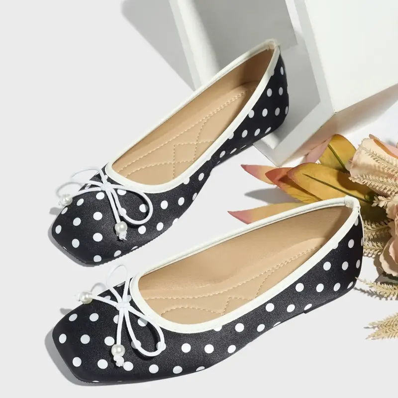 【Black Friday】Women's Casual Fashionable Square Toe Flats, Polka Dot Pattern, Comfortable Lightweight Shoes for Winter
