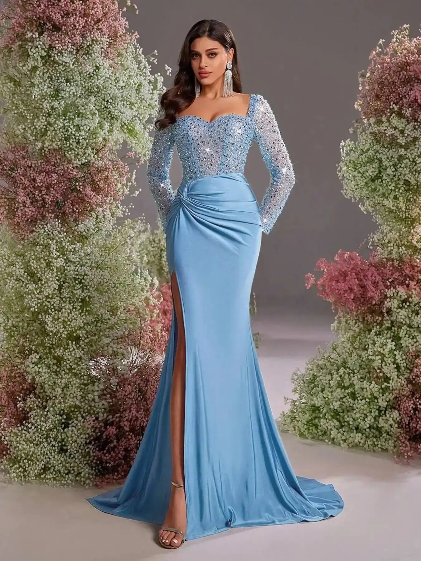 Women's Sophisticated Sequin Long-sleeved Mermaid Maxi Dress, Elegant and Luxurious Style Formal Wear Womenswear Party Evening Gown with High Slit and Waist-cinching Design, Suitable for Mature Women