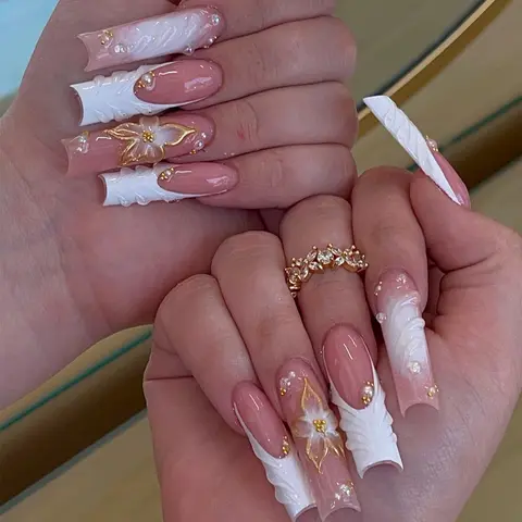 24 pieces of long square stylish acrylic nails powder white smudge 3D three dimensional gel gold nail imitation pearl suitable for women and girls nail salon cute French fake nails with jelly glue 1 piece 1 rubbing strip Nail Art Design