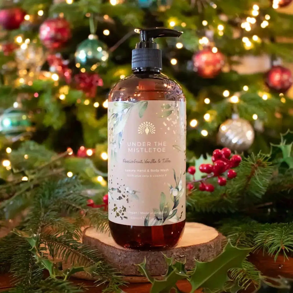 Luxury Silky Aroma Hand and Body Wash - Christmas Tidings Under the Mistletoe, Daily Bath & Body Care Product, Holiday Gift Option