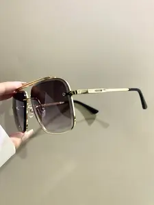 Retro Fashion Double Beam Glasses, Metal Frame Trendy Frog Eyeglasses, Hollow Frame Legs Decorative Eyewear for Men and Women, Aviator Shades