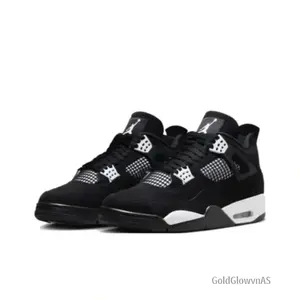 Retro white Thunder Edition black and white color scheme casual sports versatile durable and comfortable basketball shoes