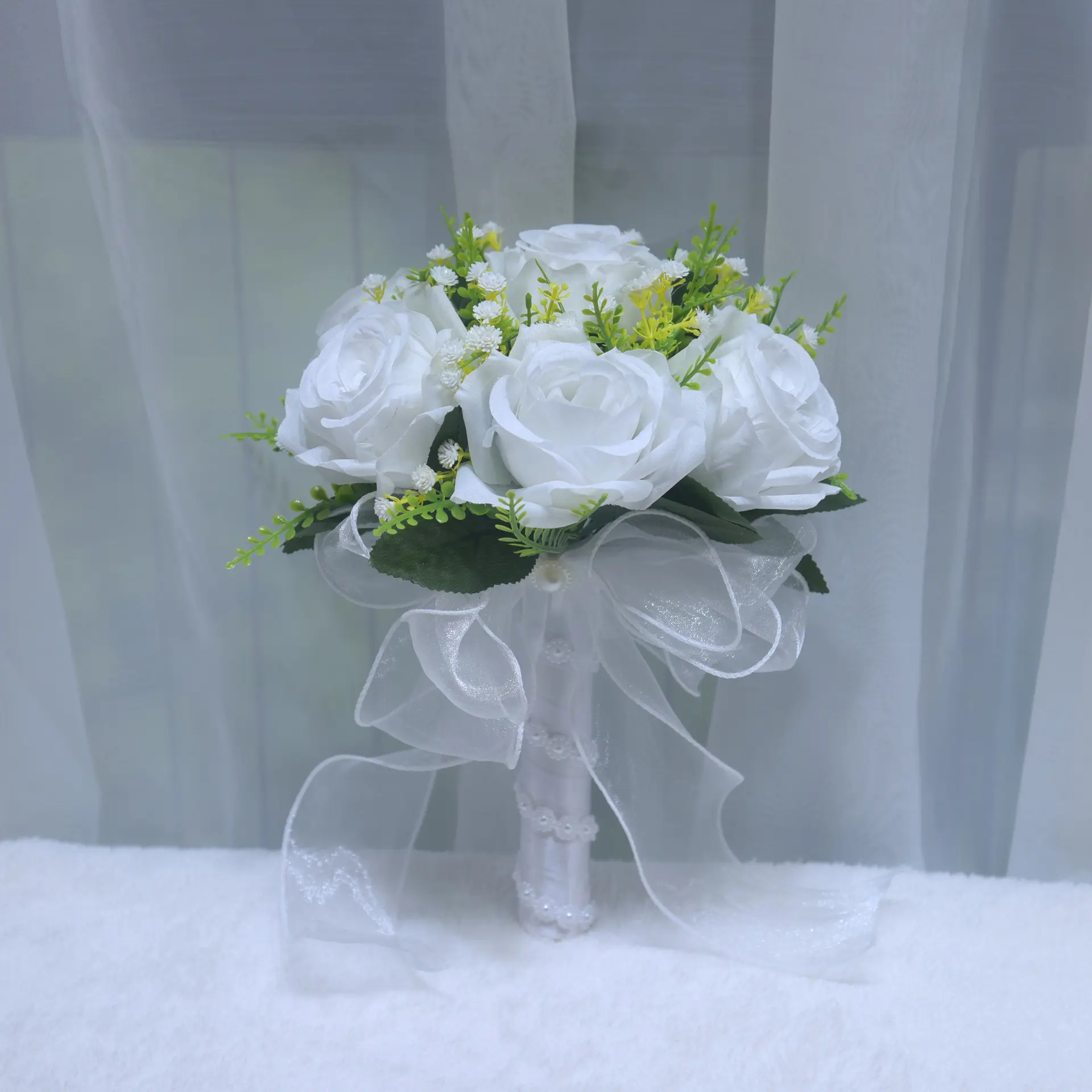 188 Encounters Small White