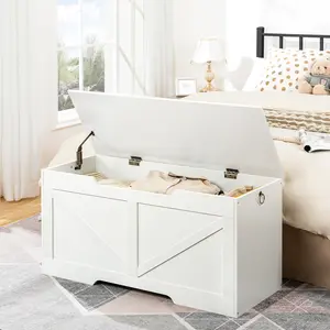 HOOBRO Retro Wooden Storage Bench Supports 220 lb, 39.4” Storage Chest with U-Shaped Cut-Out Pull, Safety Hinge, Easy Assembly for Toy Box Organizer (White)#SpringSale #BigSpringSale