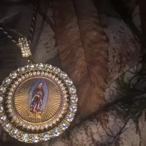 A Virgin Mary Pendant and a Artificial Zirconia Cross Pendant, Religious Pendant, Hip-Hop Punk style Necklaces for Men or Women,Vintage Necklaces, suitable for daily wear or Party, Necklace Set