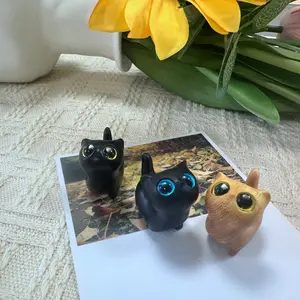 Charming Wooden Kitten Figurine, Handcrafted Cat Decor for Home, Perfect Gift Idea, Cat Figurine, Cat Accessories, Cute Desktop Decoration, Animal Design