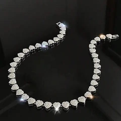 Full Rhinestone Heart Cuban Link Chain Necklace, Unique Women's Evening Party Jewelry, Elegant and Stylish Pendant Design, Cuban Style Bling Chain Necklace