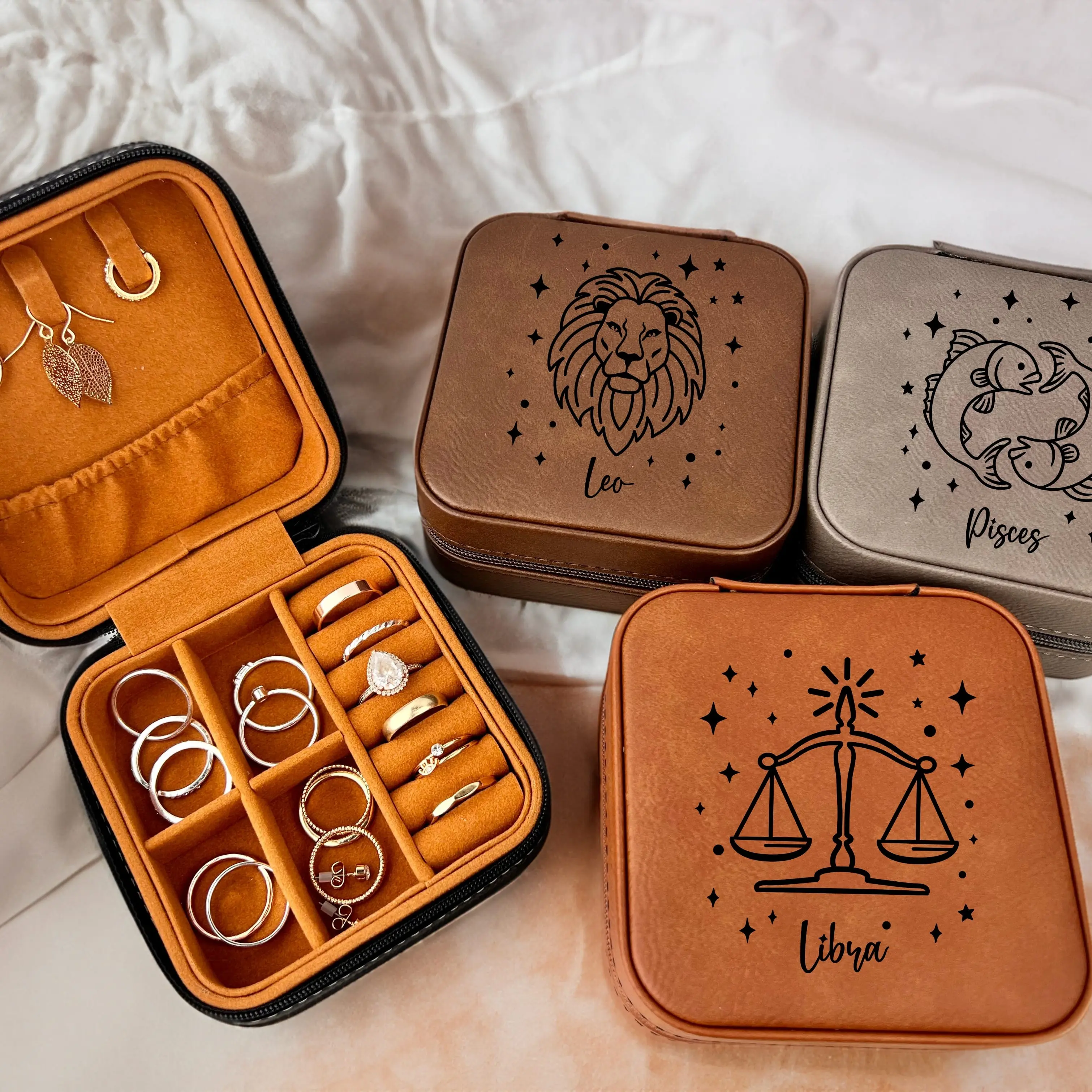 Zodiac Constellation Jewelry Case | Zodiac Sign Gift | Personalized Birthday | Leather Jewelry Travel Case | Engraved Gifts | Gift for her Boxes Organiser Decoration