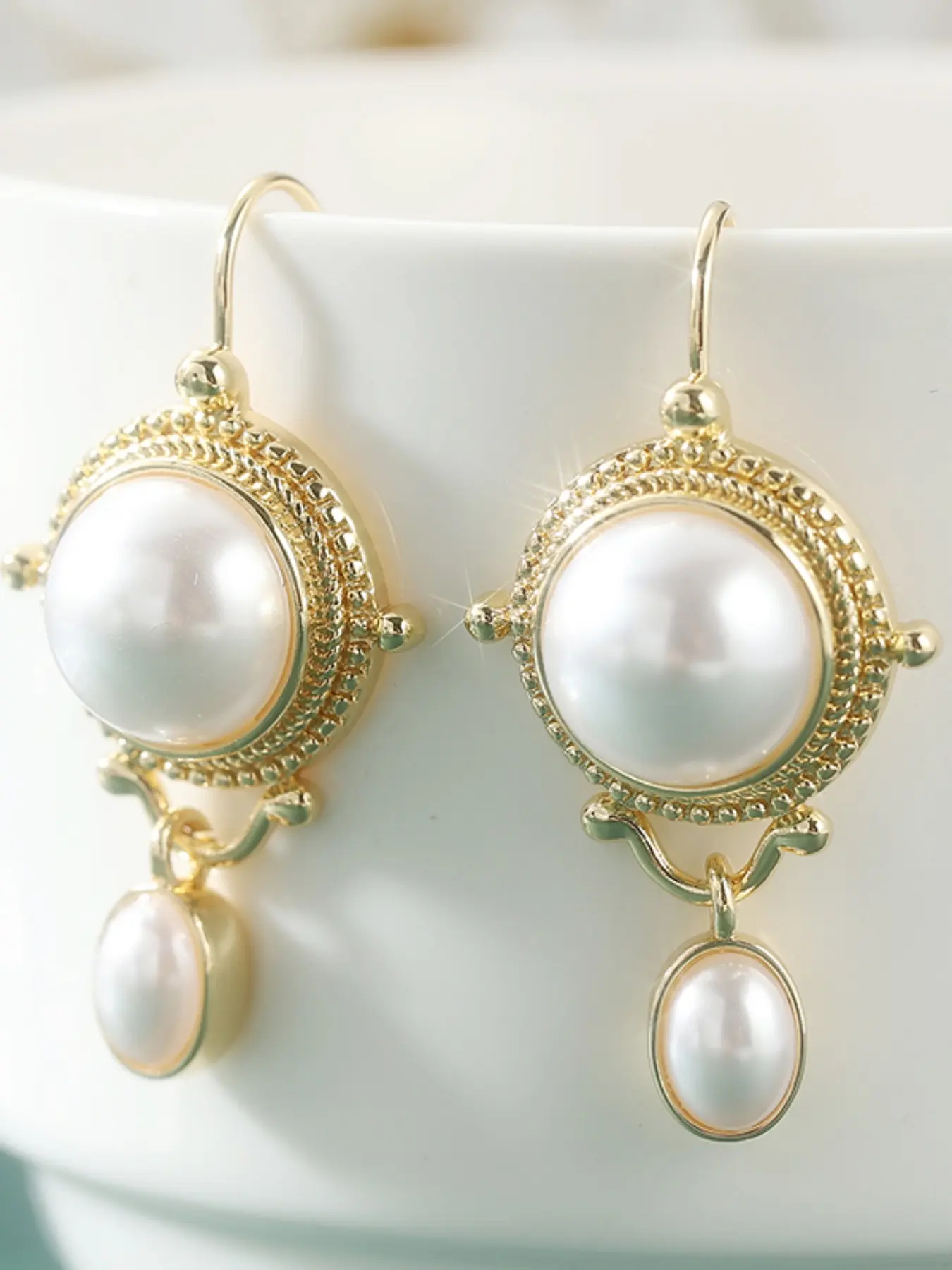 Vintage Intaglio Earrings, Jewelry, Chic Gorgeous Jewelry, Casual Style, Plain Pattern, All Seasons, Copper Chain Material, No Choking Hazard, Vintage Statement Earrings
