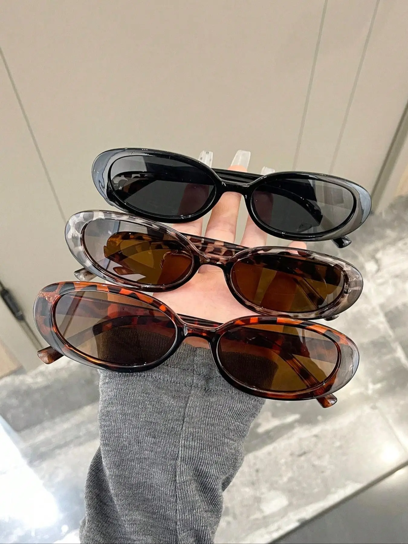 Unisex Vintage Cat Eye Frame Sunglasses, Trendy Casual Sunglasses for Everyday Use, Fashion Styling Accessories for Outdoor Activities