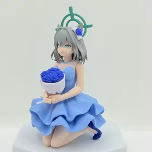 Little Girl Figure Model, Girls' Desk Decoration, Perfect Gift for Friends, Christmas and Birthday Present, Home Decor, Figurine