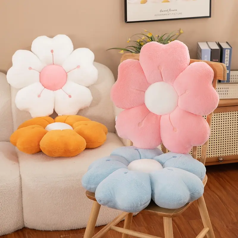 Soft Daisy Plush Pillow, Comfortable Floral Decorative Cushion, Puffy Petal Design, Suitable for Bed and Sofa, Dorm Room Accent, Soft Padded Cushion, Soft Furry Cushion, Home Decorative Cushion