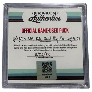 11.26.25 SEA-DAL Out of Play puck Per. 3 @4:27