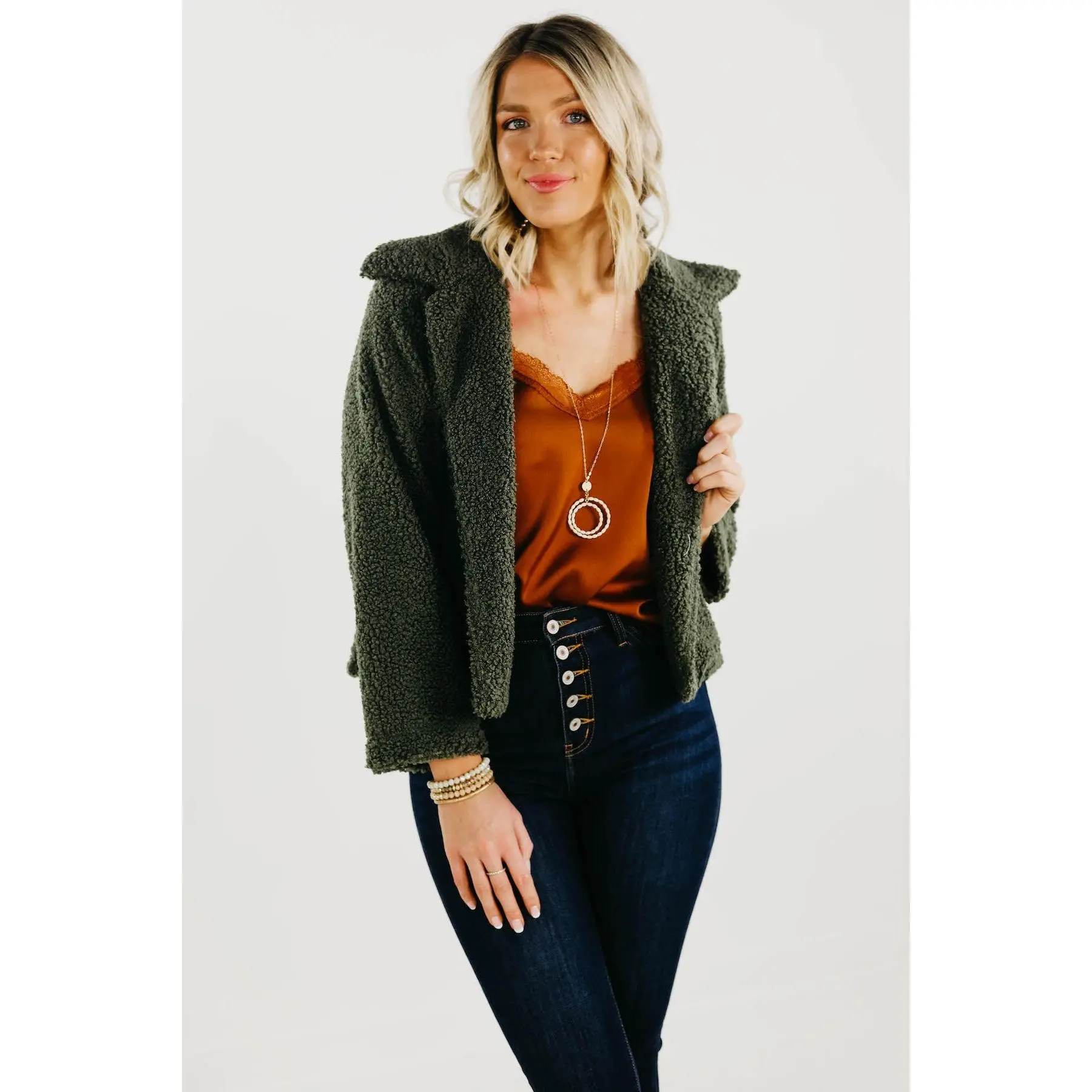 The Perla Teddy Cropped Fleece Jacket
