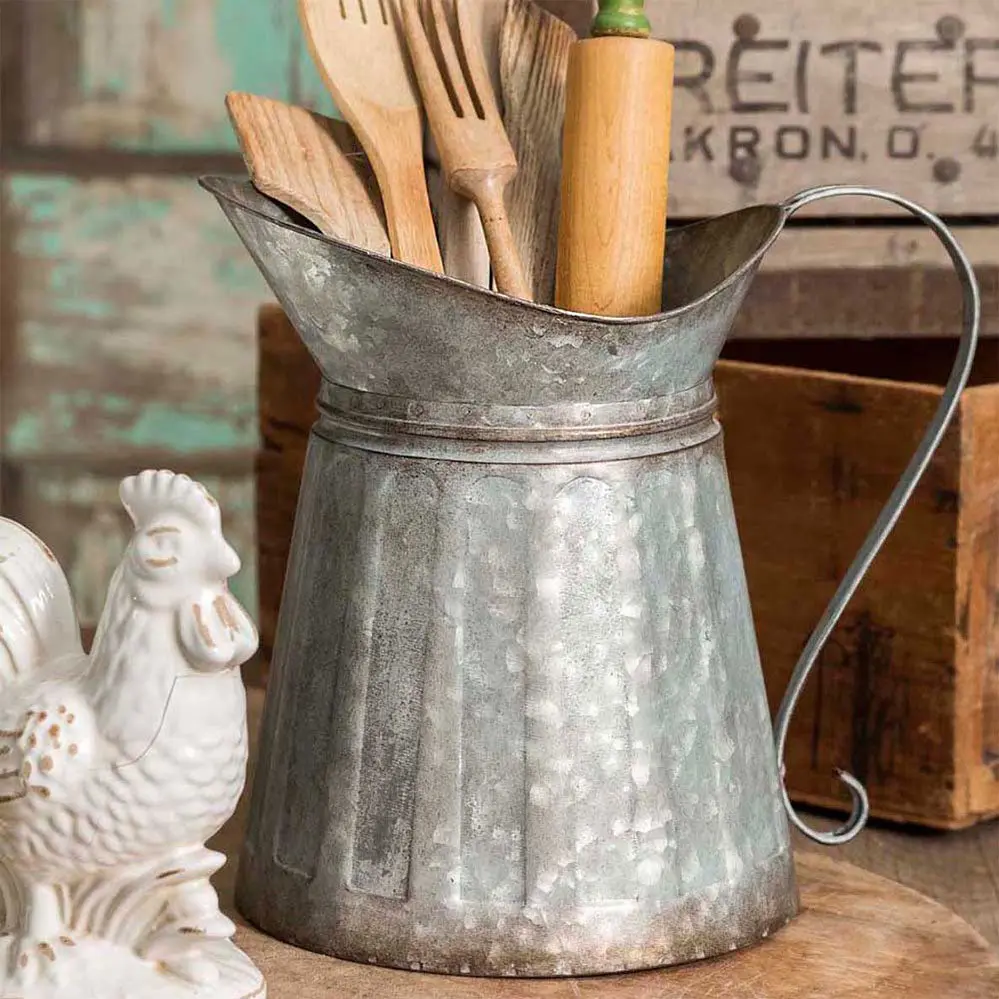 Metal Milk Pitcher - Elegant Design with High-Quality Finish, Ideal for Various Uses