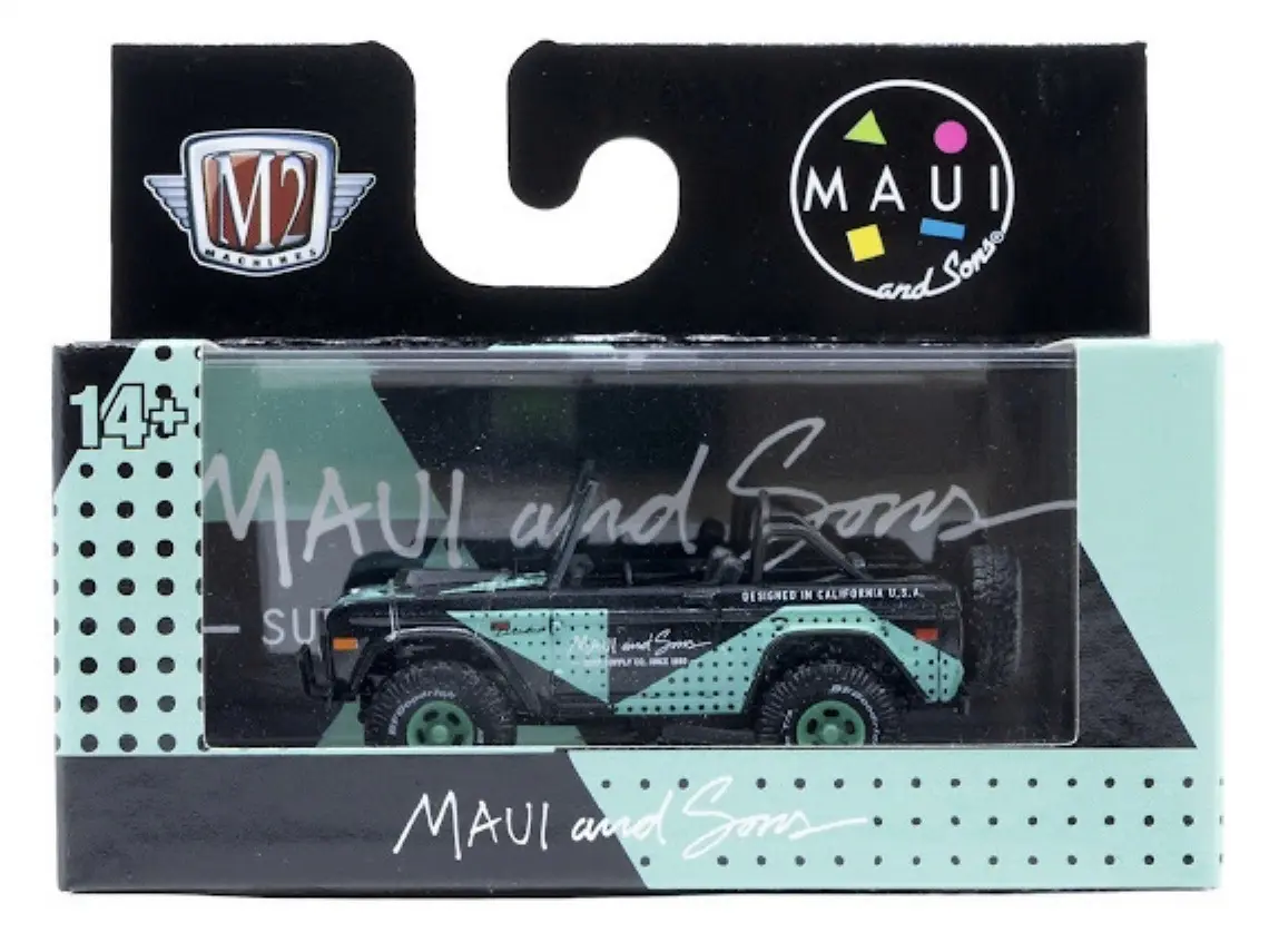 M2 Machines 1966 Ford Bronco Auto Thentics R110