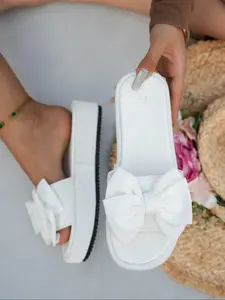 Women's Round Toe Solid Color Bow Decorated Slip-On Thick Sole Sandals, Summer New Music Festival Holiday Style Beach Shoes, Indoor Simple Casual Home Shoes