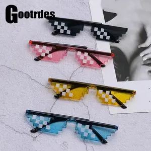 New Fun Mosaic Pixel Black "Thug Life" Sunglasses Retro 8-Bit Game Robot Sunglasses Birthday Cosplay Party Gift Glasses