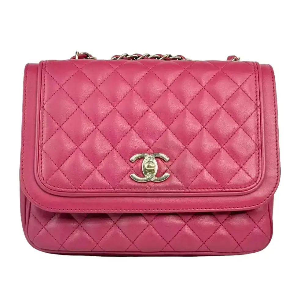 Pre-owned CHANEL Leather Crossbody Bags Lovely Day Square Flap Quilted Lambskin Crossbody Bag