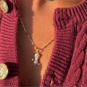EVRY JEWELS Gold or Silver Plated Women's Hypoallergenic City Cowgirl Necklace