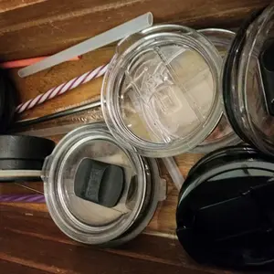 Tumbler Lid Organizer, 2 Counts Simple Large Capacity Space Saving Cup Lid Organizer, Self-adhesive Or Drilling Tumbler Lid Storage Hook, Kitchen Organizer, Hook Storage Rack