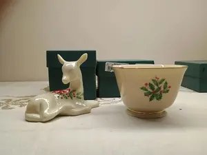 Lenox Holiday Deer China Jewels Collection Christmas Figurine Holly Berries