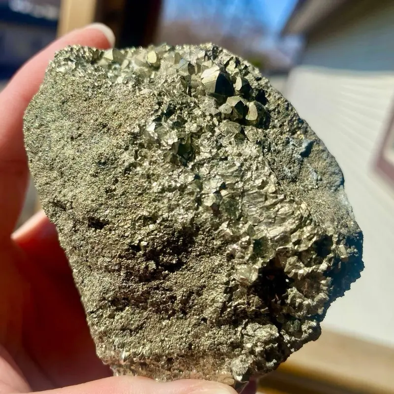 XL pyrite cluster