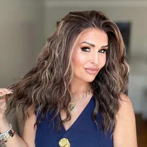 AISOM Mila Toasted Brunette Melt Water Wave 13x4 Free Part Lace Front Wig 16 inch with Scandinavian Hairline Low Density Glueless Women's Wig Daily Use