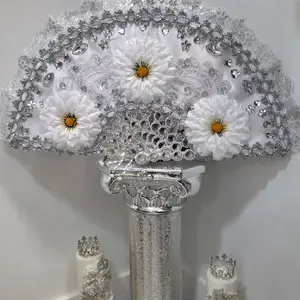 Abanico decorativo para los Santos