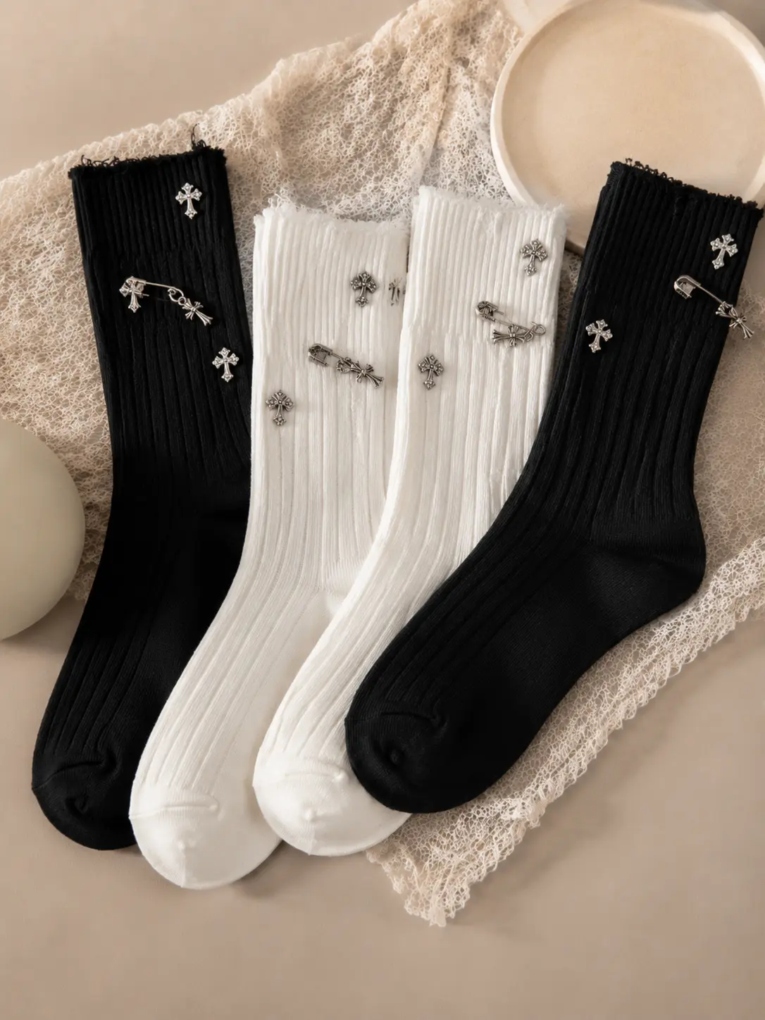 Distressed Fringe Mid Calf Socks Gothic Silver Cross Safety Pin Decor Ribbed Knit Crew Socks Y2K Streetwear Women Fashion Socks
