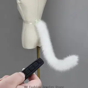 Lovely Plush Tail Cats Tail for Halloween Carnival Birthday Party Remote Control Wagging Tail Anime Cosplay Accessories