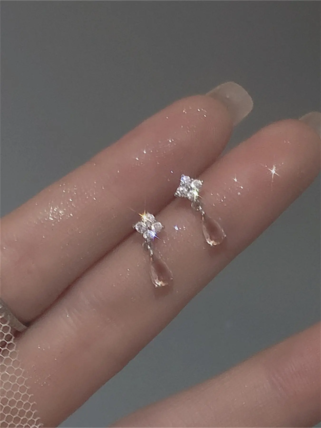 1 Pair Fashionable Delicate Rhinestone Decor Water Drop Trendy Dangle Earrings, Elegant Drop Earrings For Girl For Party