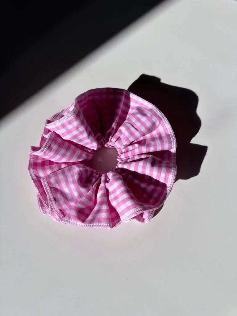 GIANT PLAID SCRUNCHIE