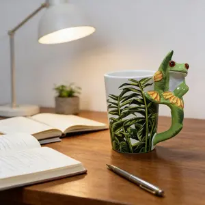 Ceramic Frog Handle Mug, 3D Animal Design, and Cute Cup, Ideal Holiday Gift for Men and Women, Perfect Zoo Souvenir