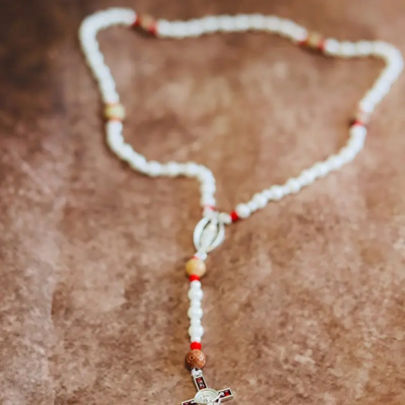 Rosario Ligero with Pearl Beads & Natural Red Stones - Lightweight Plastic Rosary for Daily Prayers & Spiritual Gifts