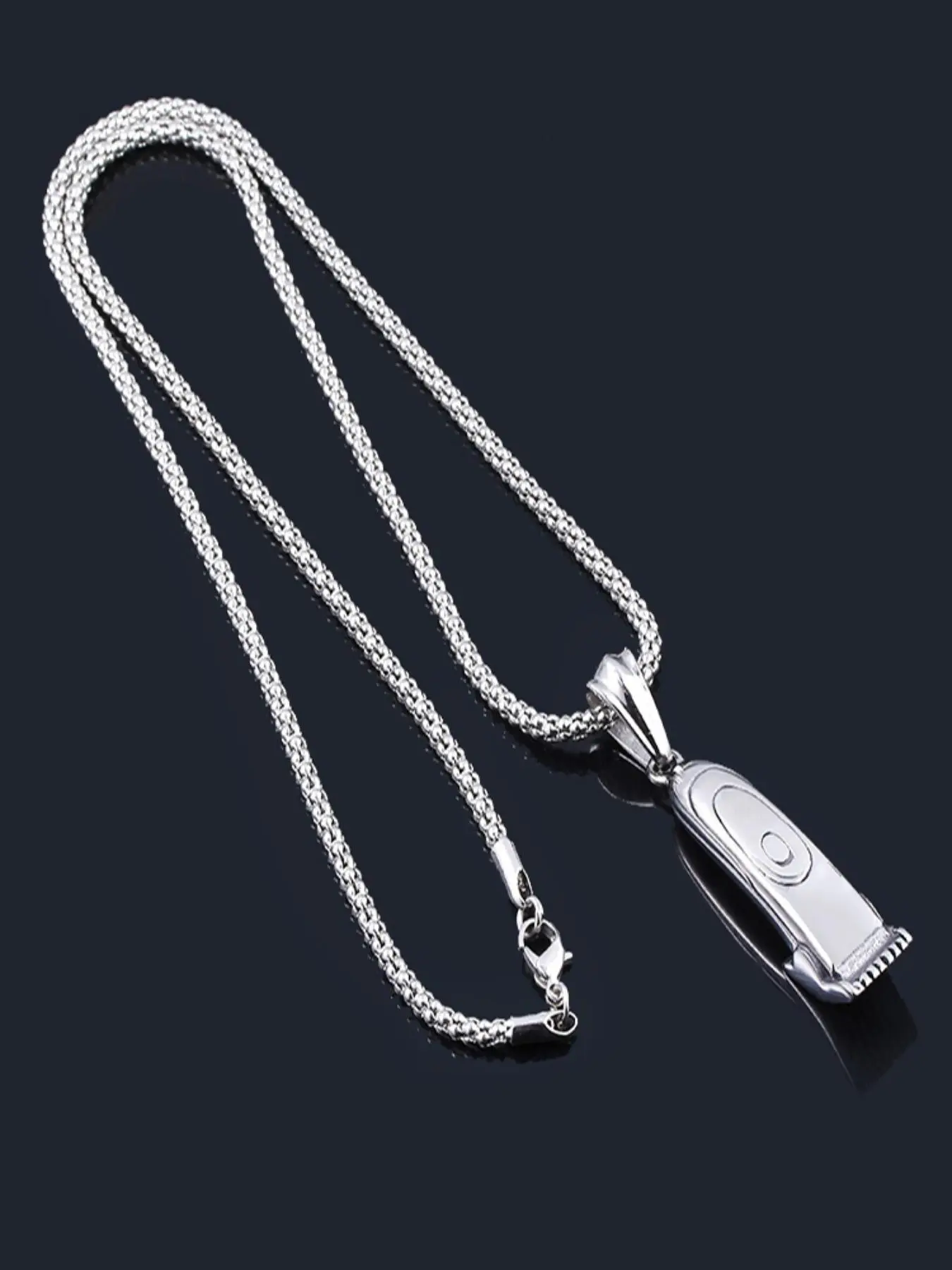 Hair Clipper Charm Pendant Necklace, Stainless Steel Necklace for Men & Women, Modern versatile accessories, Fashion Jewelry for Party, Daily Decor, Minimalist Chain Necklace, Jewelry for Birthday Gift, Charms Necklace, Fashion Cool Accessories