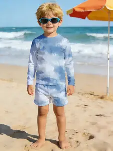 Spring and Summer Collection Blue Sky Cloud Pattern Print Long Sleeve Swim Set Boy's Leica Shorts + Long Sleeve Swimsuit Set two-piece sun protection Quick-drying and breathable, skin-friendly and soft Beach vacation, versatile and leisurely