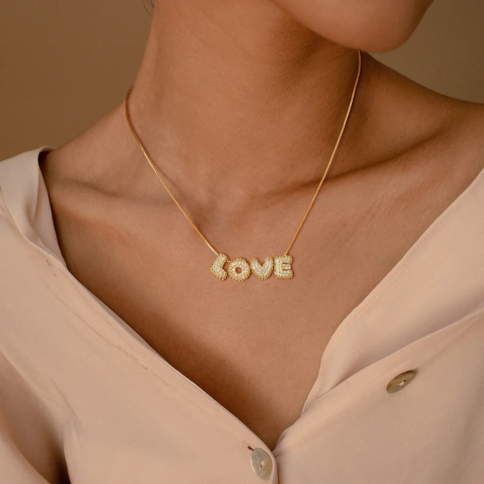 Kyerlyn Dainty 14K Gold Plated CZ MAMA/LOVE Name Necklace Personalized CZ Bubble Letter Pendant Ideal Mother's Day Gift for Mom Wife Grandma Everyday Jewelry Mother's Day gifts for mom
