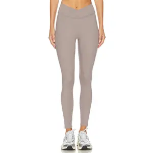 437 The V Legging in Clay Mask