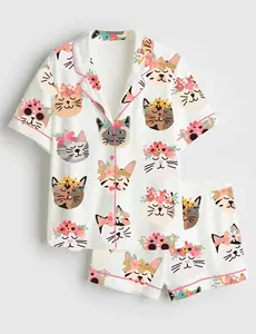 Flower Cat Print Pajama Set, Cute Kitty Sleepwear, Short Sleeve Satin Top, Elastic Waist Shorts, Soft Lounge Outfit Gift