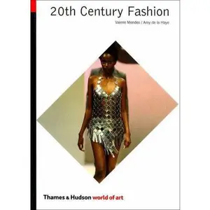 USED-20th Century Fashion by Valerie Mendes (Paperback)