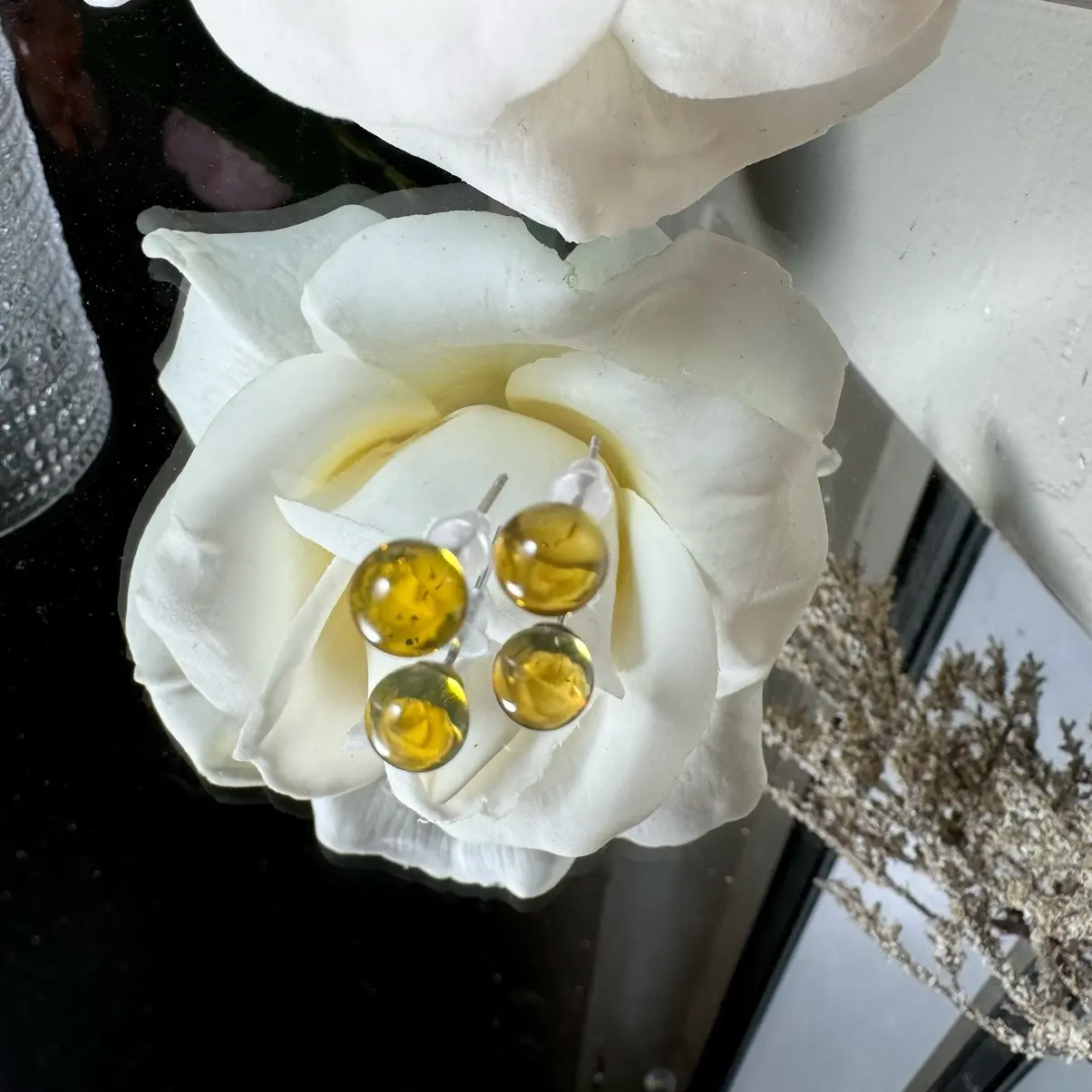 S925 Silver Stud Earrins | Natrual Crystal Gemstones for Women｜Garnet, Rutilated Quartz, Amber, Citrine