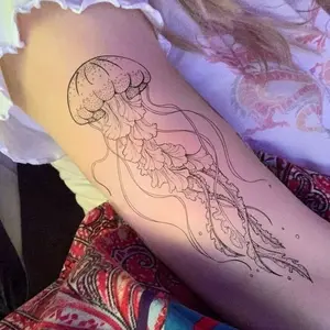 1pcs Jellyfish Herbal Juice Tattoo Sticker Sexy Cute Hot Girls Temporary Tattoos  Waterproof Fake Tattoo for Men and Women Halloween Party Gift Y2K Unisex