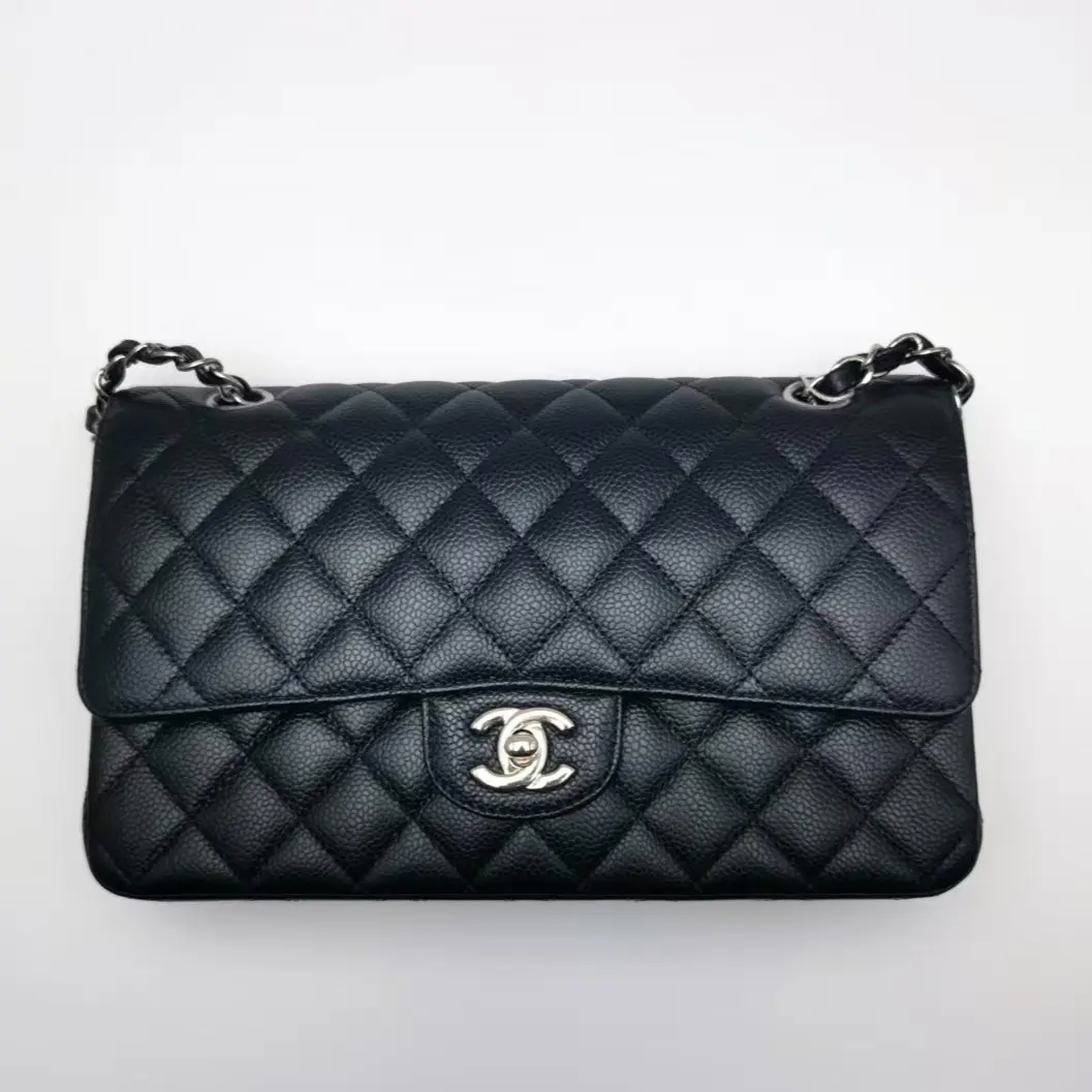 Pre-owned CHANEL cowhide Shoulder Bags CLASSIC FLAP Medium Black Alligator Grain Calfskin Diamond Quilted Crossbody Bag