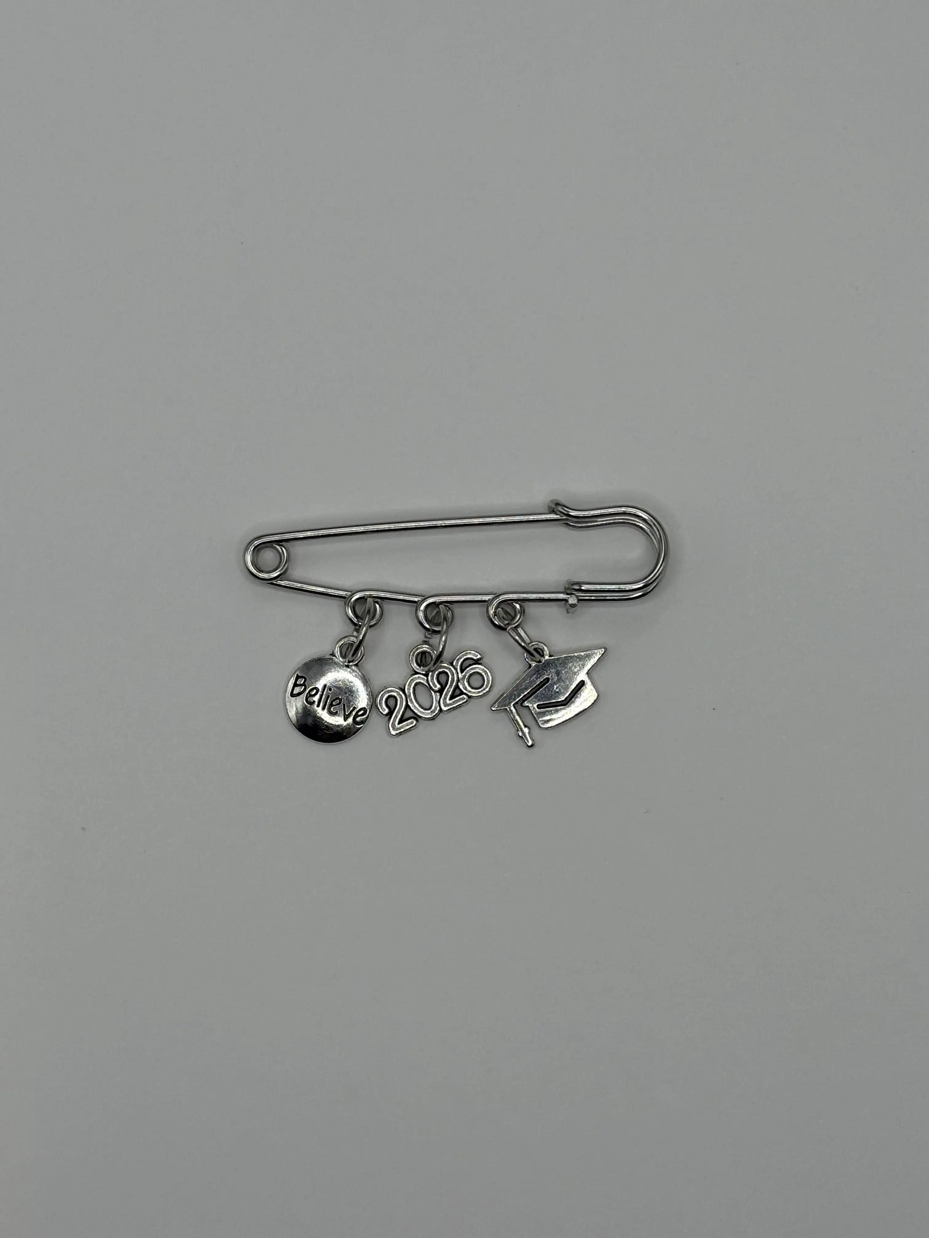 Believe & Achieve 2026 Graduation Pin Keychain