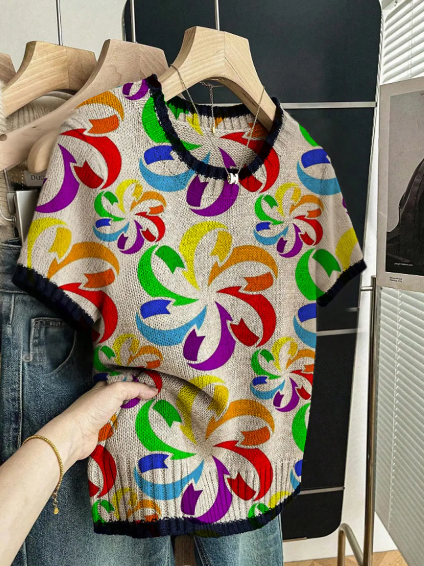 Geometric Pattern Colorblock Print Round Neck Sweater Pullover, Casual Short Sleeve Knitwear Tops for Spring Summer Fall, Comfortable Warm Fitted Womenswear Clothing
