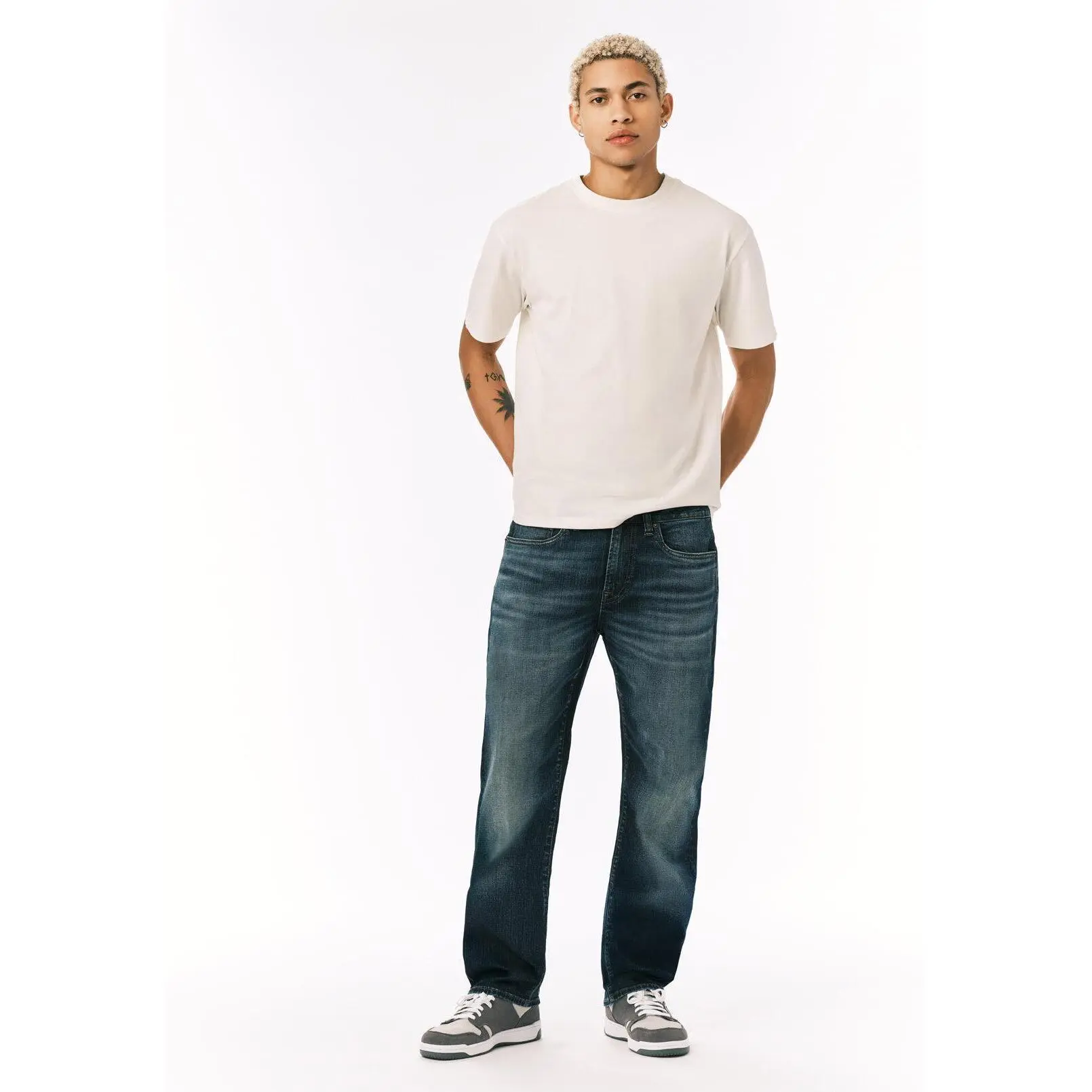 Driven Men's Relaxed Straight Jeans, Light Medium - BM22826