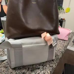 Mini Gym Bag for Women Girls 5.7L Small Gym Tote Bag with Travel Duffle Bag Cute Workout Sport Bags travel duffle lightweight travel