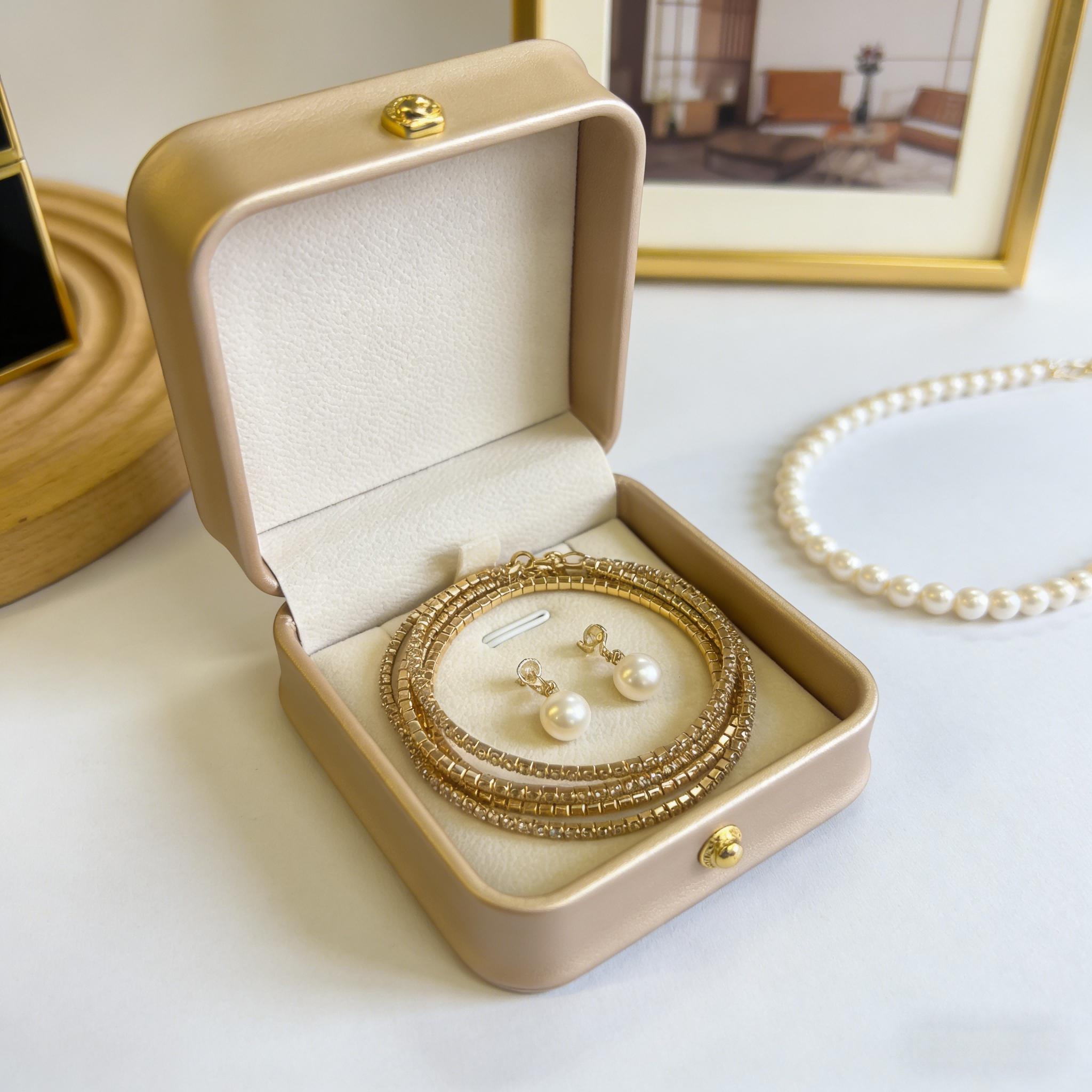 Multilayer Chain Bracelet Set for Women, Stackable Wrist Jewelry for Daily Looks