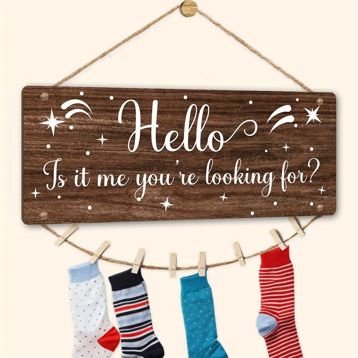 Wooden Laundry Room Sign, Hanging Plaque with 8 Wooden Clips, 1 Set Hello Is Seeking Soul Mates Laundry Room Wall Decor, Missing Socks Sign, Home Decor
